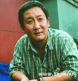 梁天个人资料照片,喜剧大师的幽默人生